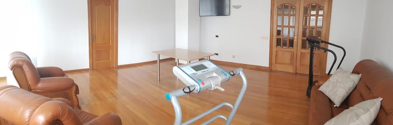 Apartamentos Shalom Ribadeo Kültér fotó